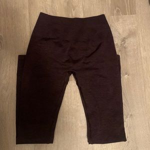 Alphalete Amplify Dark Purple Legging Size Medium